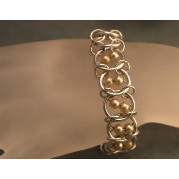 Vintage Goldette Pearl Bracelet Spiral Donut Links - Picture 2 of 6